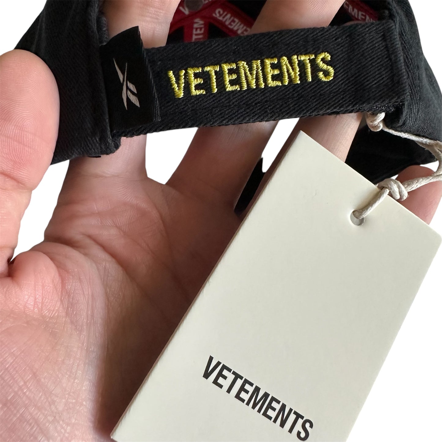 Vetements Dressmakers Corporation Cap SS20