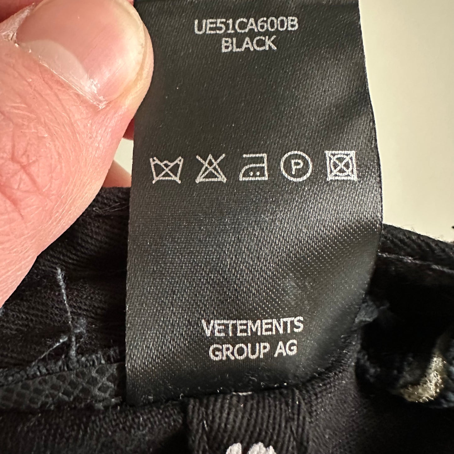 Vetements Friends Cap