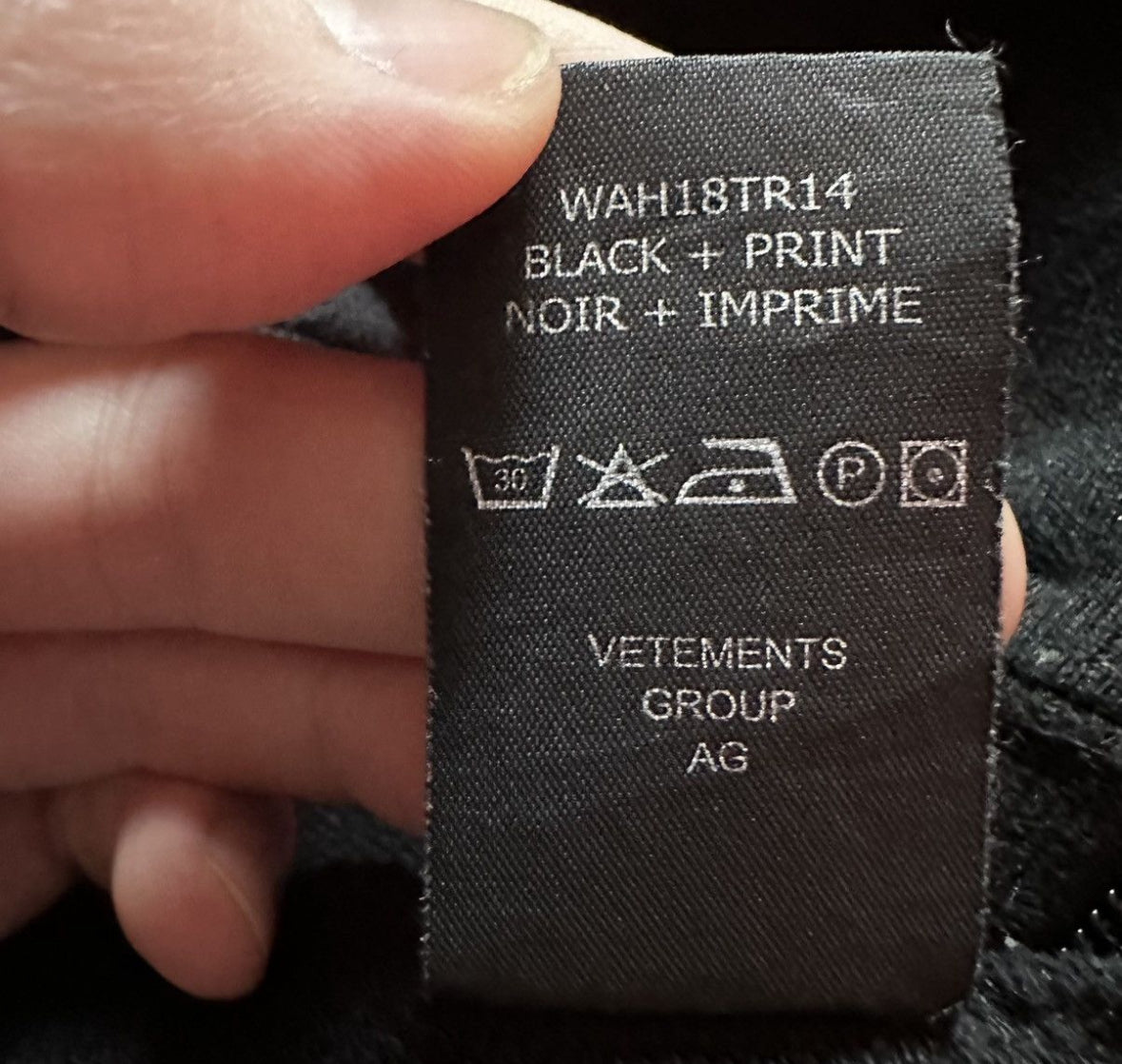 Vetements May The Bridges I Burn Light The Way Antwerpen Zip Up Hoodie AW17