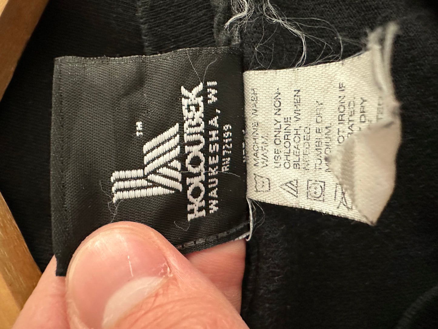 Vintage Harley Davidson 00’ Gothic Flame Shield Longsleeve