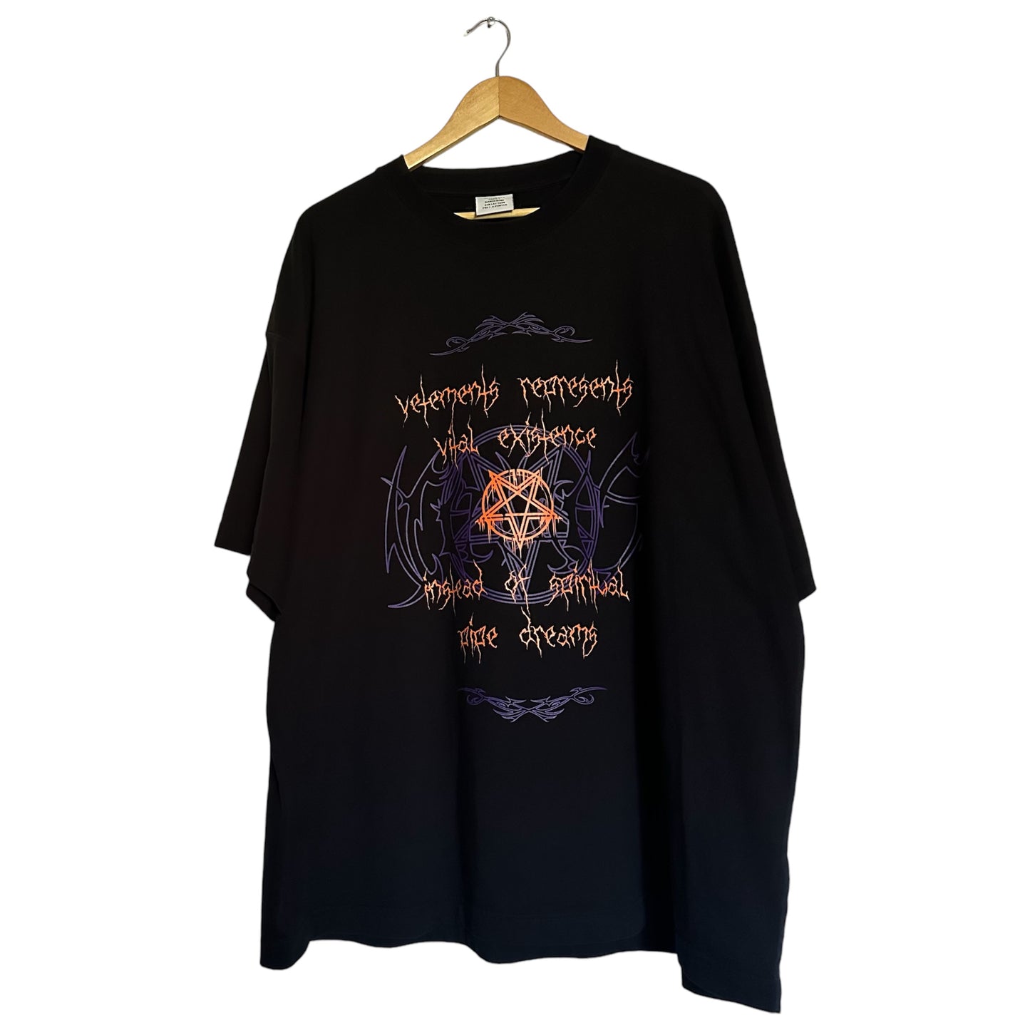 Vetements Vital Existence Tee