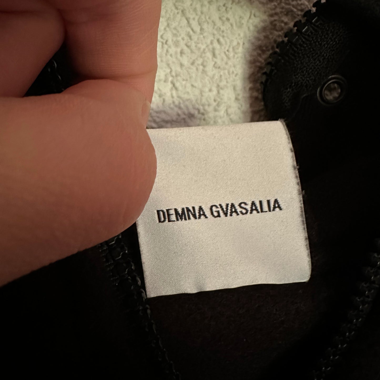 Vetements Gimp Bullet Fleece Zip Up hoodie SS18
by Demna Gvasalia