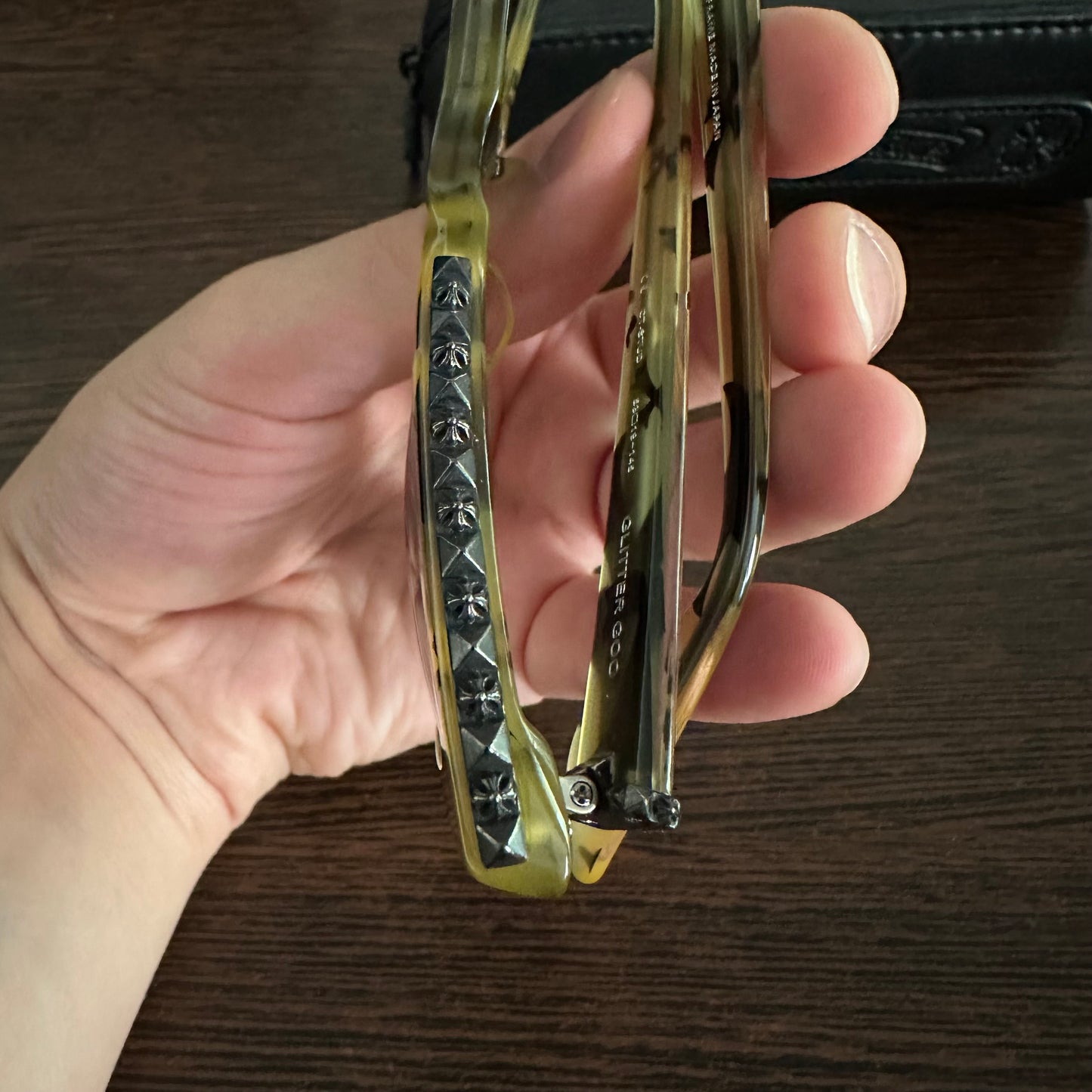CHROME HEARTS GLITTER GOO I Beige Cross Pattern Sunglasses