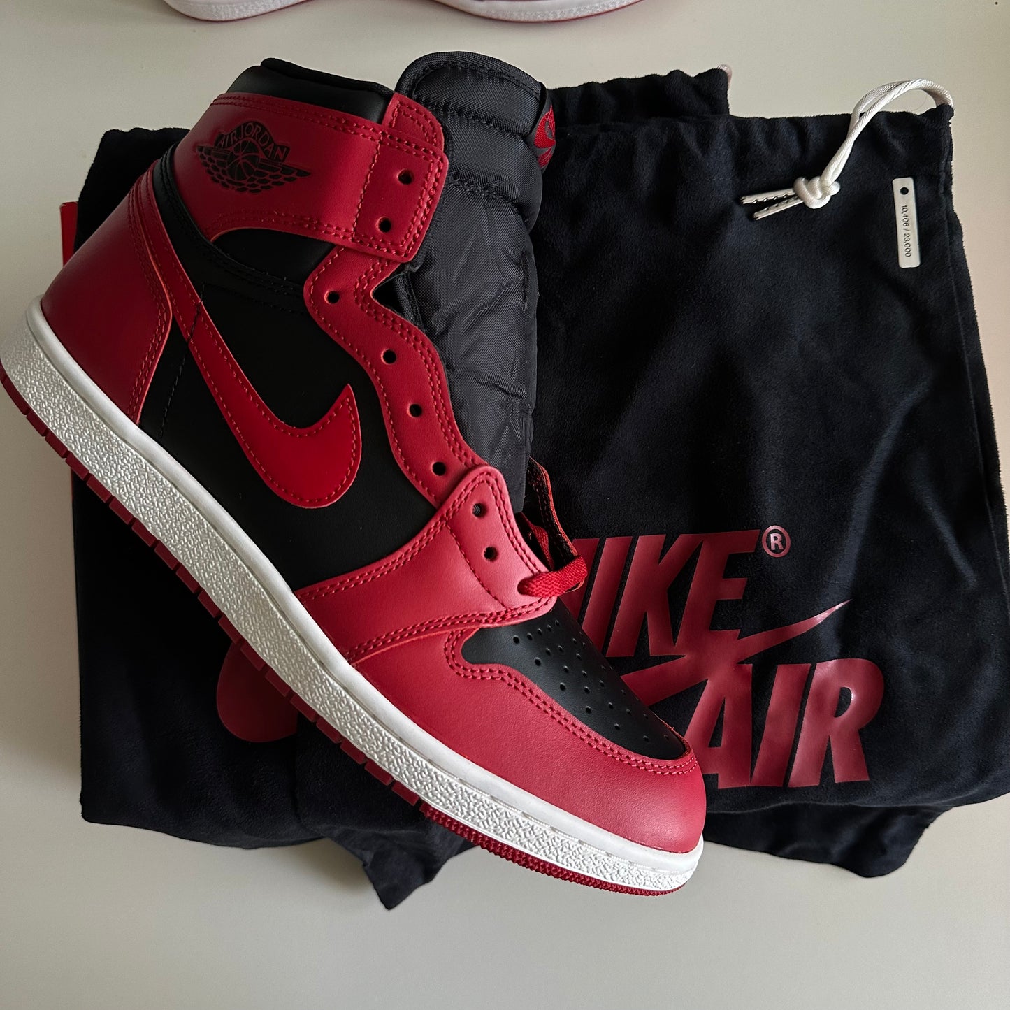 Jordan 1 Retro High ‘85 Varsity Red