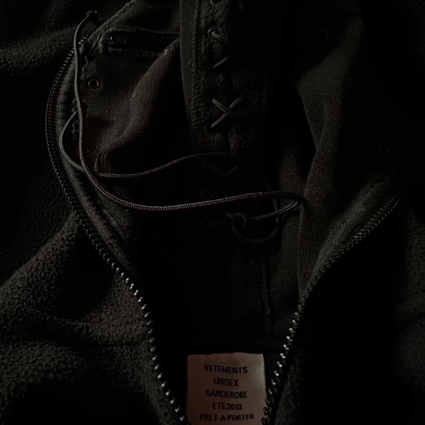 Vetements Gimp Bullet Fleece Zip Up hoodie SS18
by Demna Gvasalia