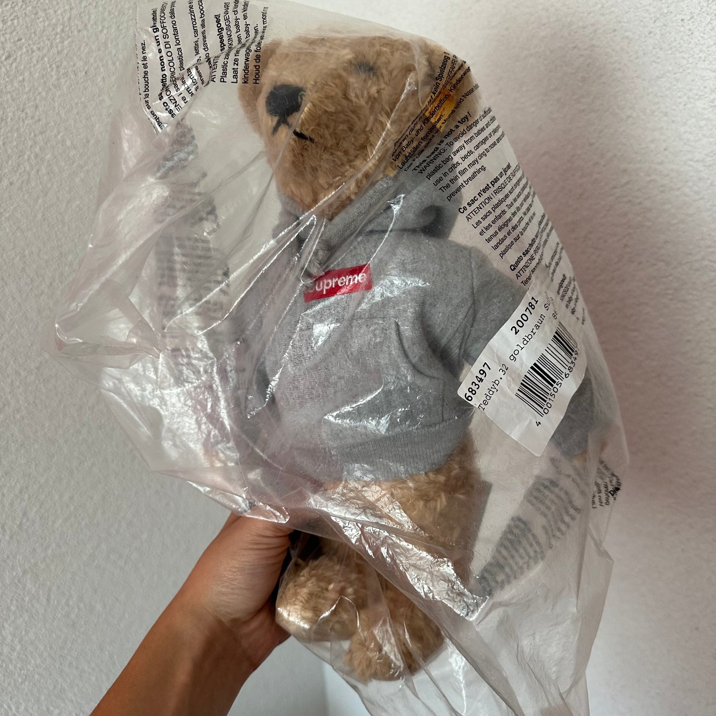 Supreme Steiff Box Logo Teddy Bear F/W 18