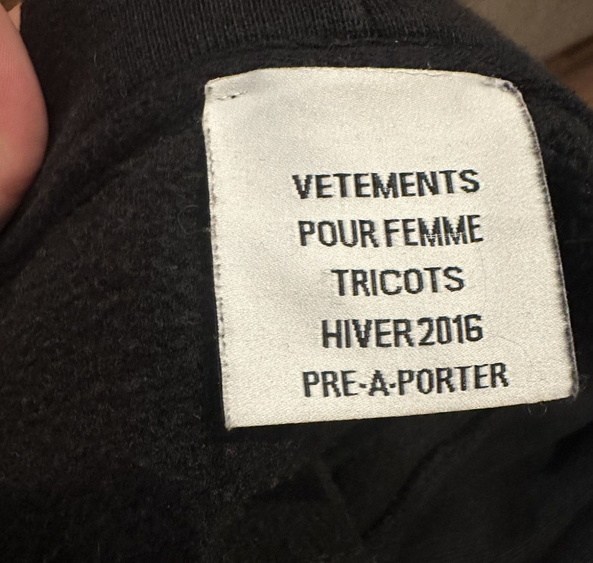 Vetements RUNWAY OG Metal Logo hoodie F/W 16