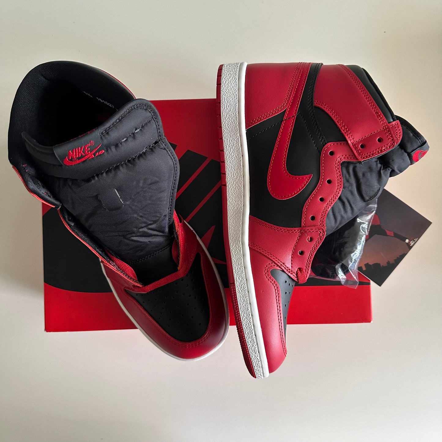 Jordan 1 Retro High ‘85 Varsity Red